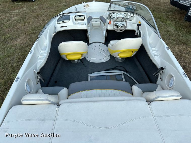 image for item OG9289 2006 Tahoe TQ60  boat