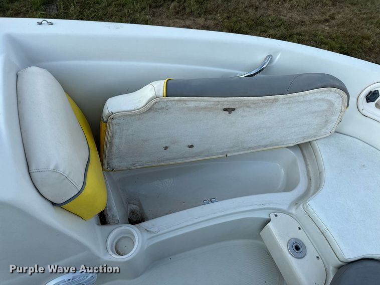 image for item OG9289 2006 Tahoe TQ60  boat