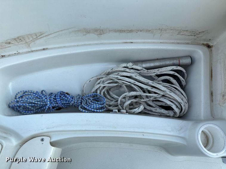 image for item OG9289 2006 Tahoe TQ60  boat