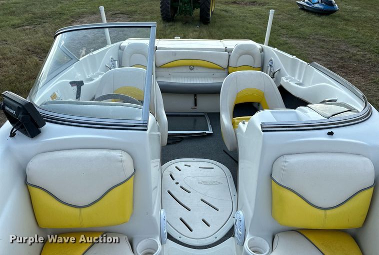 image for item OG9289 2006 Tahoe TQ60  boat