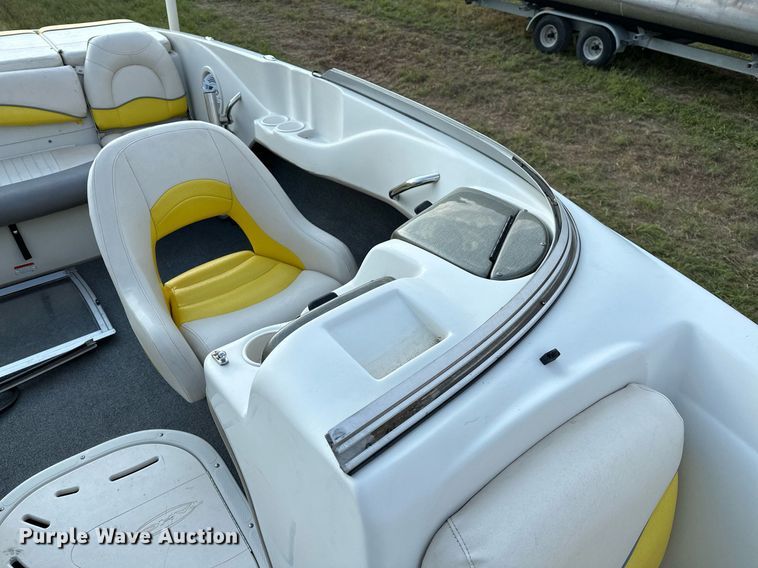 image for item OG9289 2006 Tahoe TQ60  boat