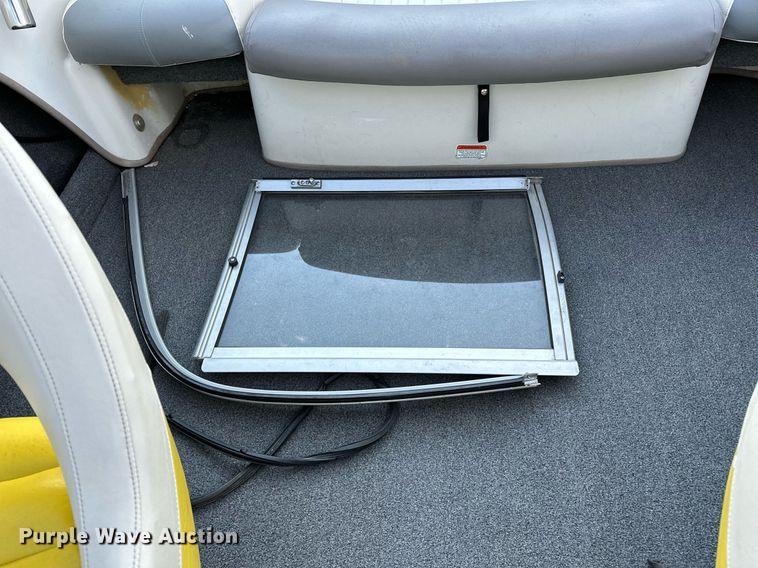 image for item OG9289 2006 Tahoe TQ60  boat