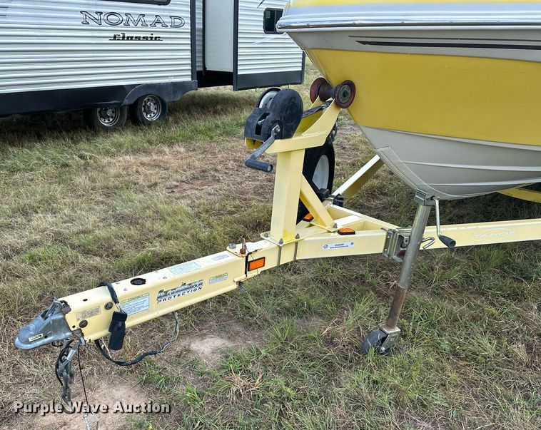 image for item OG9289 2006 Tahoe TQ60  boat