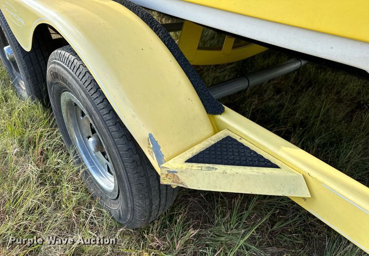 image for item OG9289 2006 Tahoe TQ60  boat