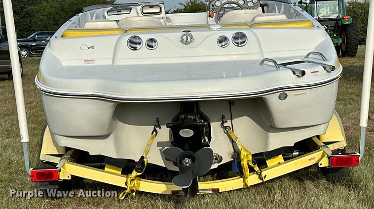 image for item OG9289 2006 Tahoe TQ60  boat