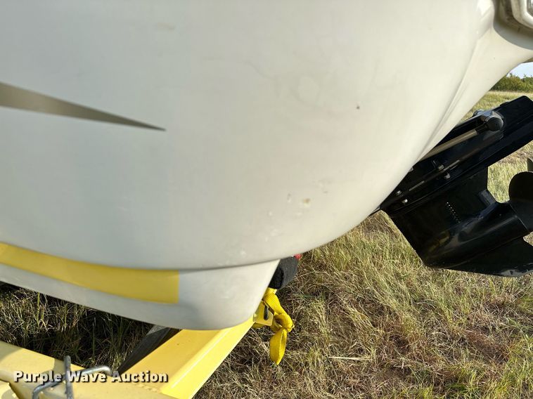 image for item OG9289 2006 Tahoe TQ60  boat