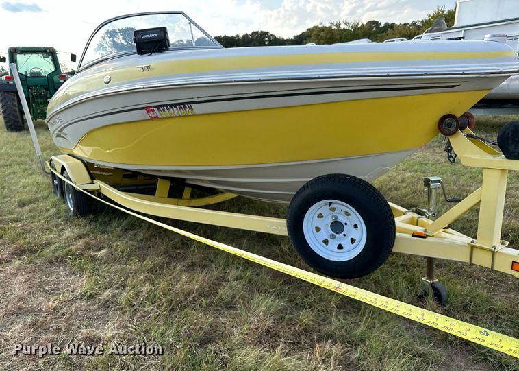 image for item OG9289 2006 Tahoe TQ60  boat