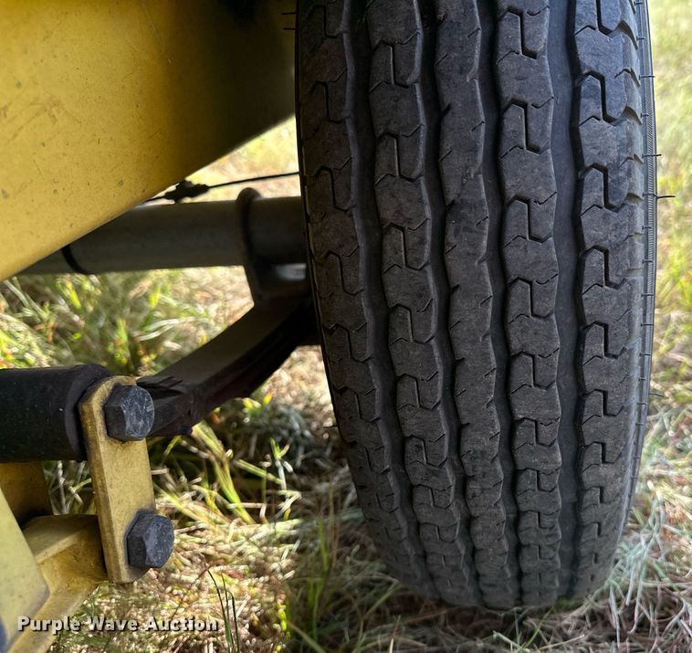 image for item OG9289 2006 Tahoe TQ60  boat