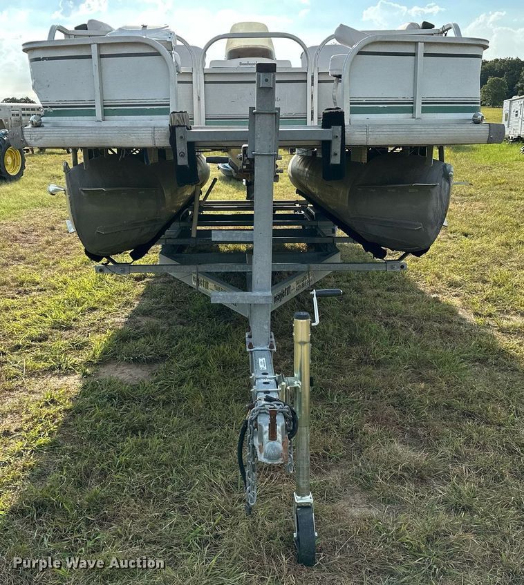 image for item OG9290 2001 Beachcomber  pontoon boat