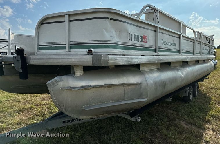 image for item OG9290 2001 Beachcomber  pontoon boat