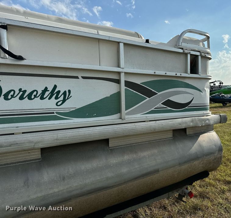 image for item OG9290 2001 Beachcomber  pontoon boat