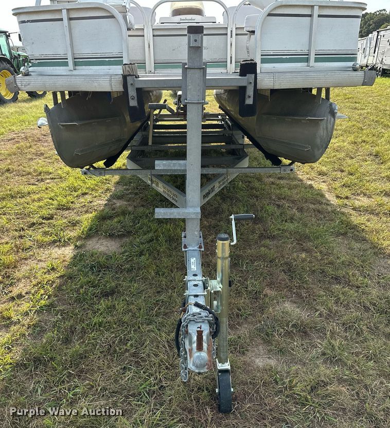 image for item OG9290 2001 Beachcomber  pontoon boat