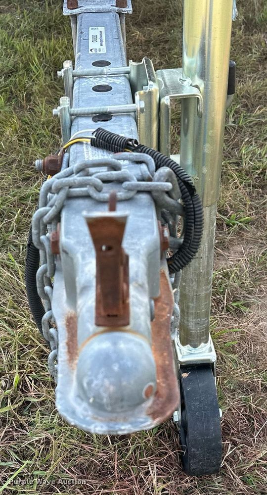 image for item OG9290 2001 Beachcomber  pontoon boat