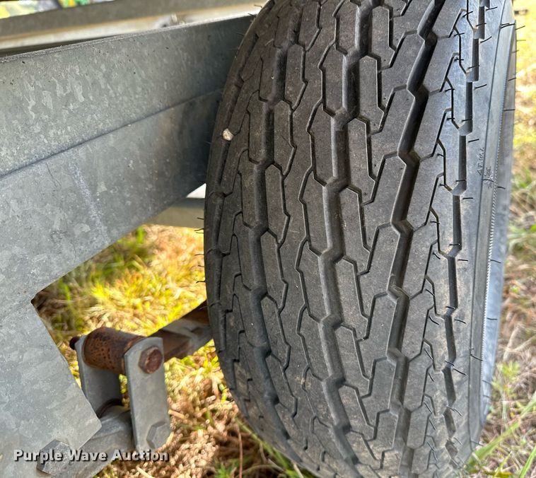 image for item OG9290 2001 Beachcomber  pontoon boat