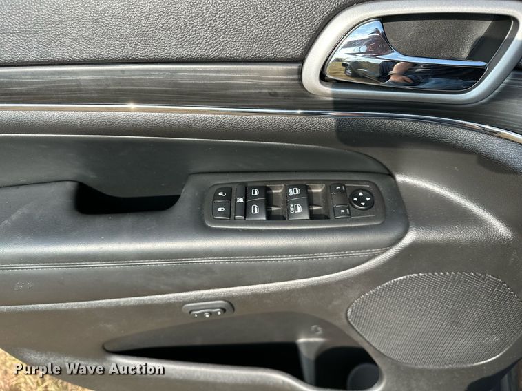 image for item OG9292 2021 Jeep Grand Cherokee  SUV