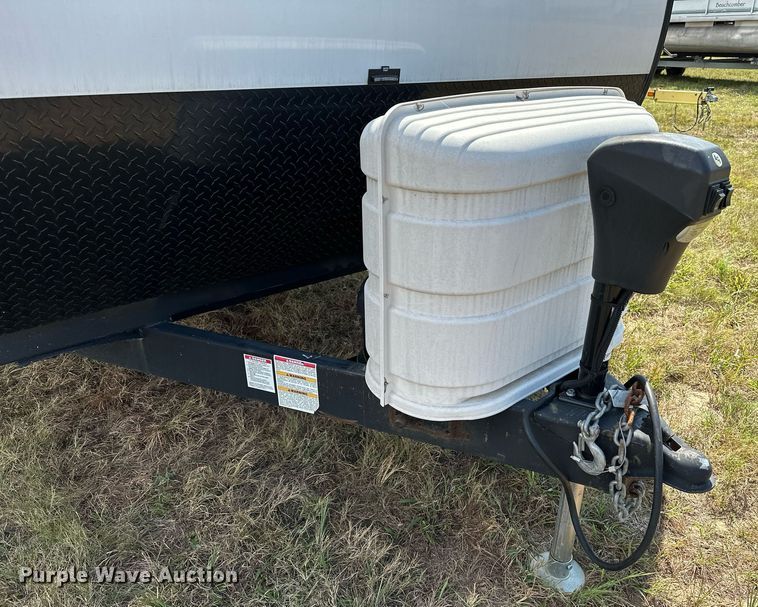 image for item OG9294 2017 Evergreen Nomad Classic 308BH  camper