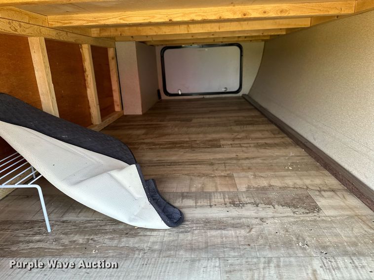 image for item OG9294 2017 Evergreen Nomad Classic 308BH  camper