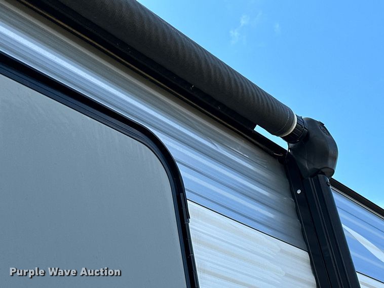 image for item OG9294 2017 Evergreen Nomad Classic 308BH  camper