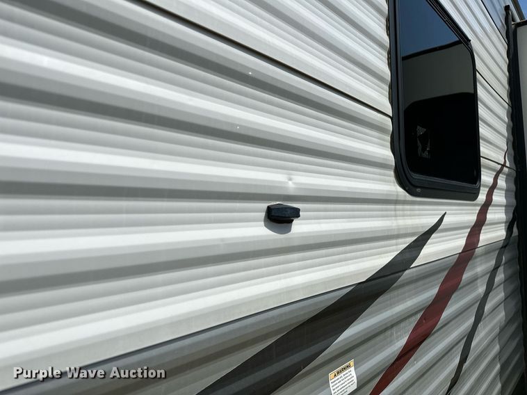 image for item OG9294 2017 Evergreen Nomad Classic 308BH  camper