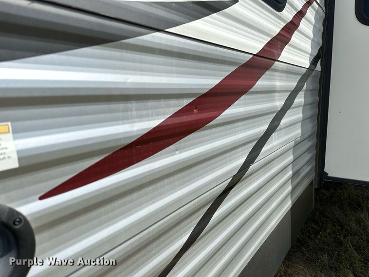 image for item OG9294 2017 Evergreen Nomad Classic 308BH  camper