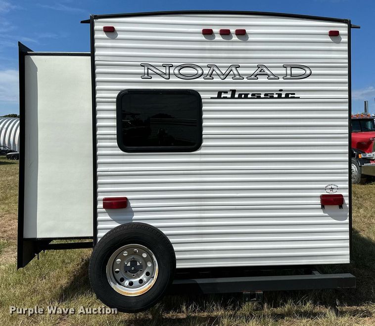 image for item OG9294 2017 Evergreen Nomad Classic 308BH  camper