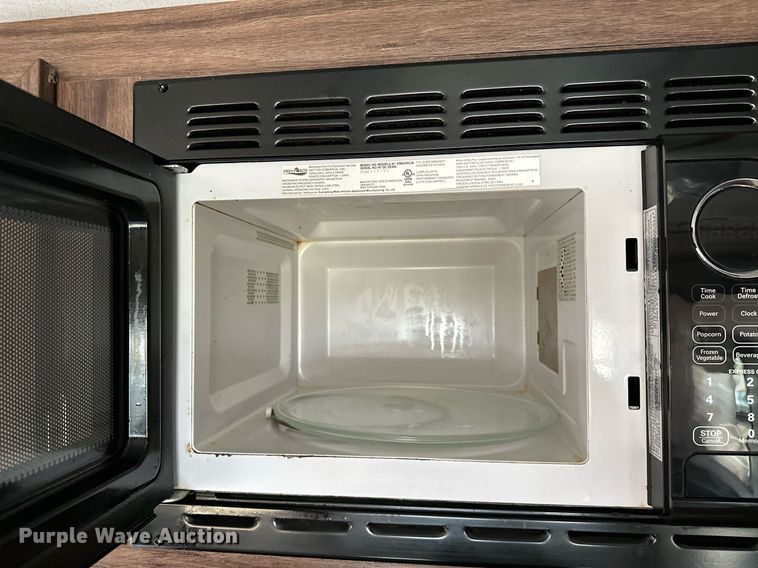 image for item OG9294 2017 Evergreen Nomad Classic 308BH  camper