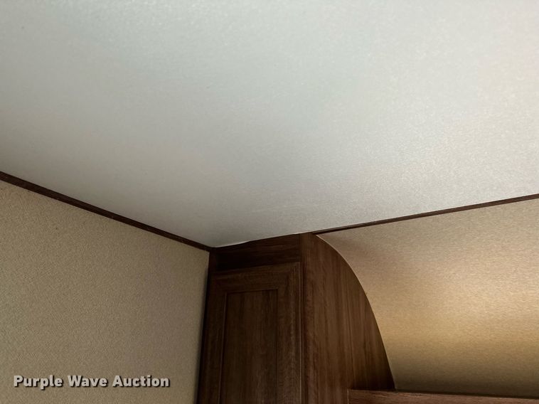 image for item OG9294 2017 Evergreen Nomad Classic 308BH  camper