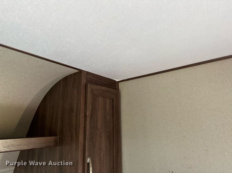 image for item OG9294 2017 Evergreen Nomad Classic 308BH  camper