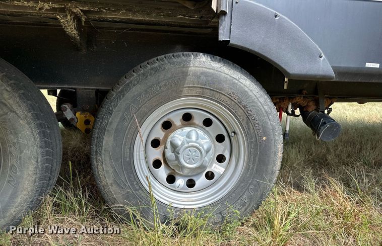 image for item OG9294 2017 Evergreen Nomad Classic 308BH  camper