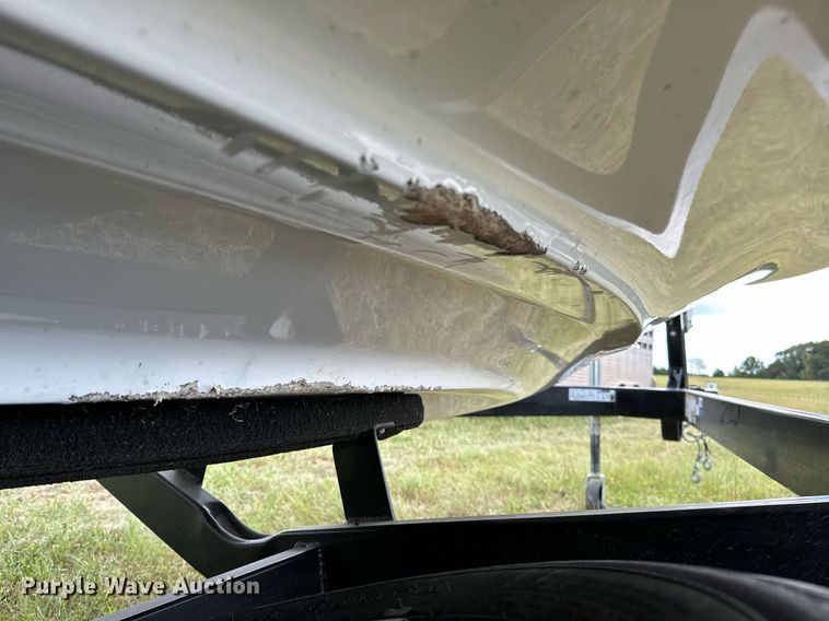 image for item OG9295 2020 Sanger V237  boat