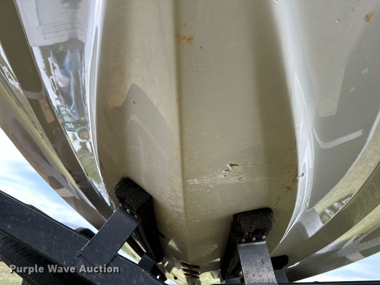 image for item OG9295 2020 Sanger V237  boat