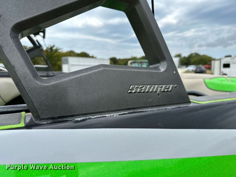 image for item OG9295 2020 Sanger V237  boat