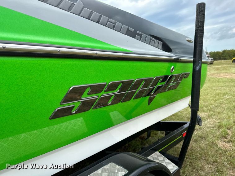 image for item OG9295 2020 Sanger V237  boat