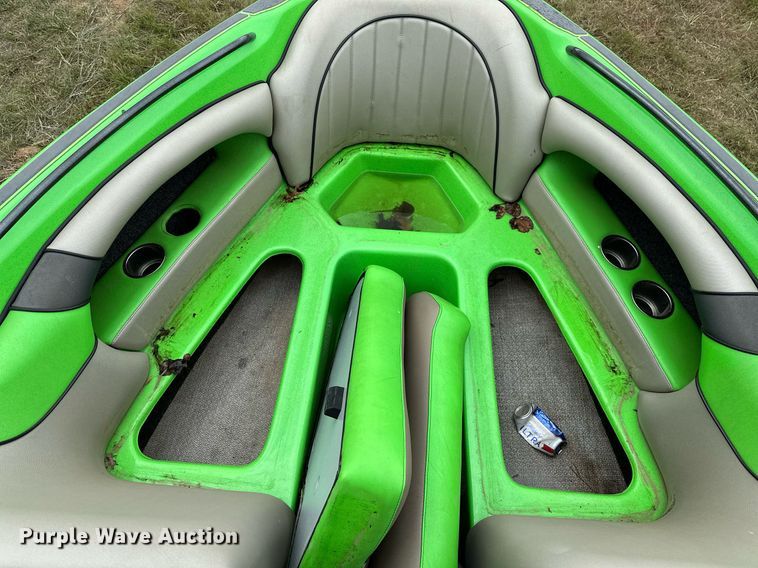 image for item OG9295 2020 Sanger V237  boat