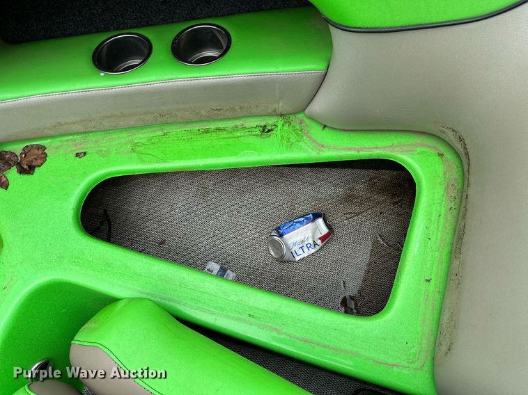 image for item OG9295 2020 Sanger V237  boat