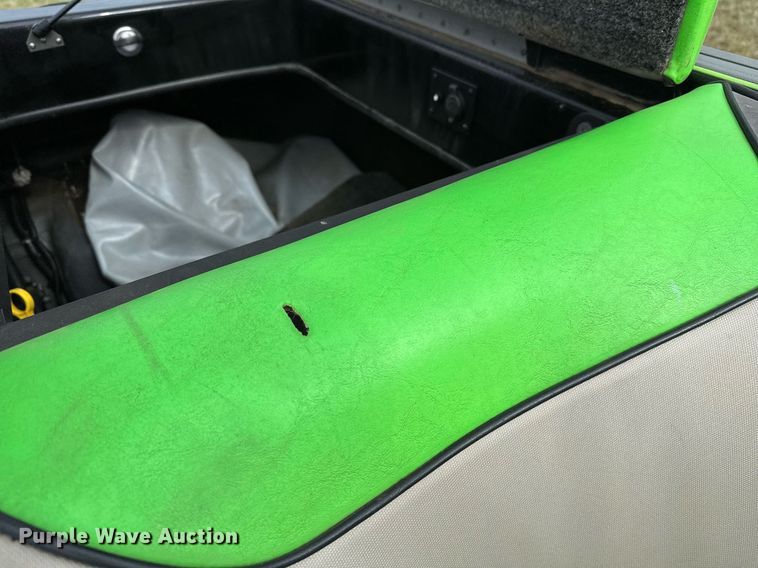 image for item OG9295 2020 Sanger V237  boat