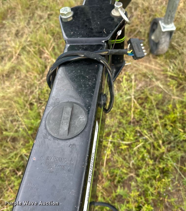 image for item OG9295 2020 Sanger V237  boat