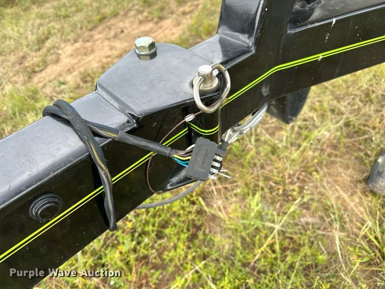 image for item OG9295 2020 Sanger V237  boat