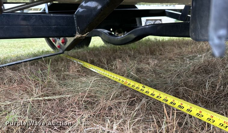 image for item OG9295 2020 Sanger V237  boat