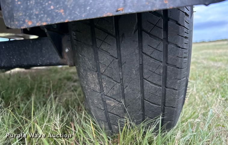 image for item OG9295 2020 Sanger V237  boat