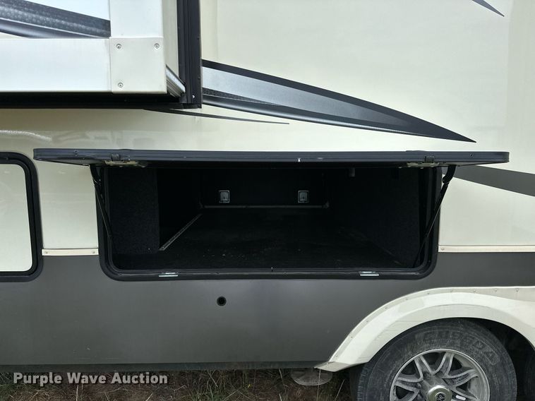 image for item OG9296 2022 Vanleigh Vilano  RV