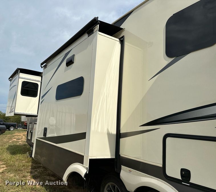 image for item OG9296 2022 Vanleigh Vilano  RV