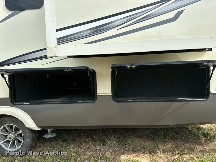 image for item OG9296 2022 Vanleigh Vilano  RV