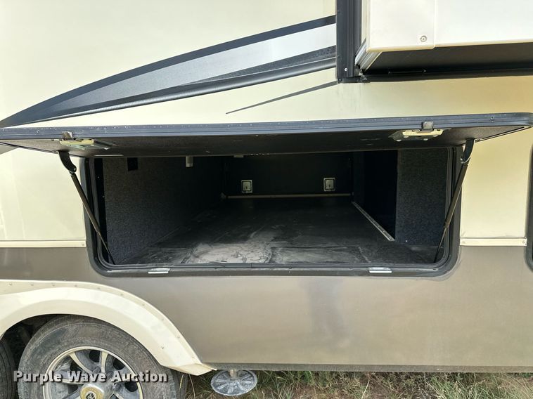 image for item OG9296 2022 Vanleigh Vilano  RV