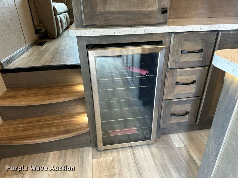 image for item OG9296 2022 Vanleigh Vilano  RV