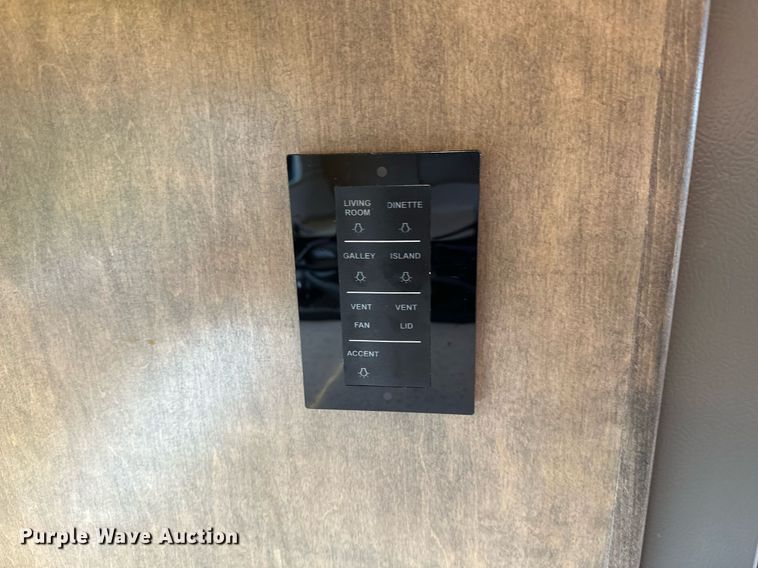 image for item OG9296 2022 Vanleigh Vilano  RV