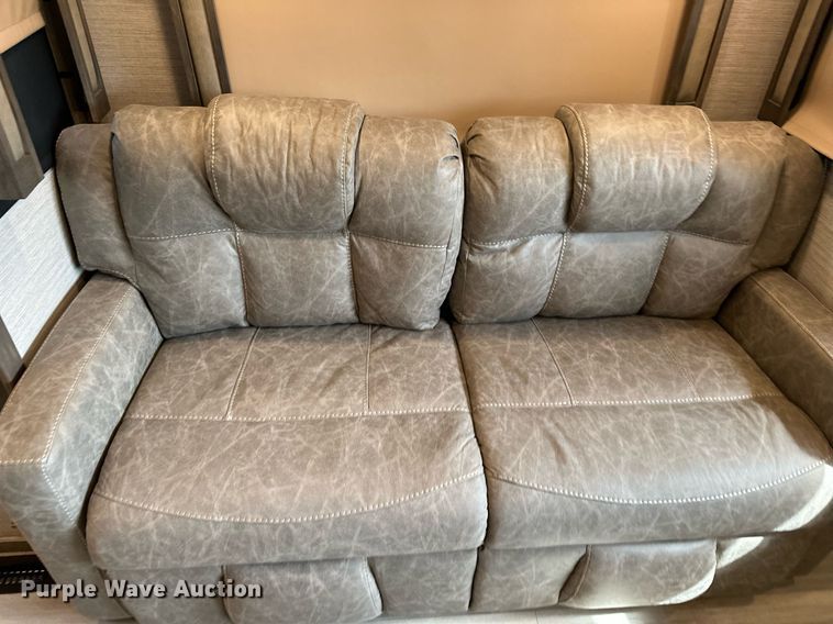 image for item OG9296 2022 Vanleigh Vilano  RV