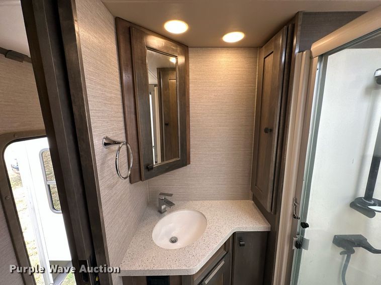 image for item OG9296 2022 Vanleigh Vilano  RV