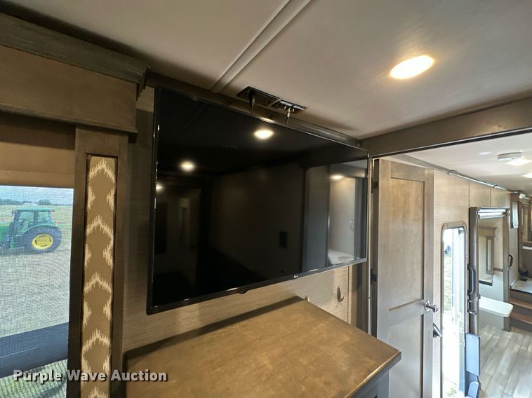 image for item OG9296 2022 Vanleigh Vilano  RV