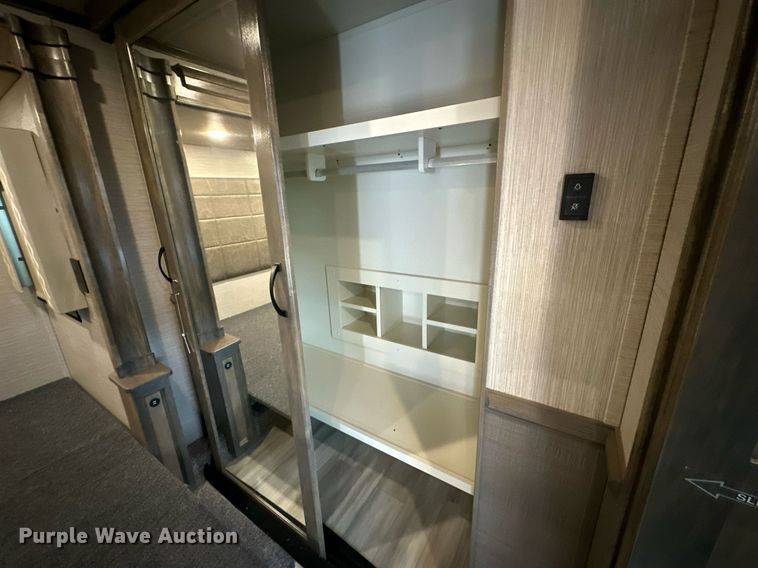 image for item OG9296 2022 Vanleigh Vilano  RV